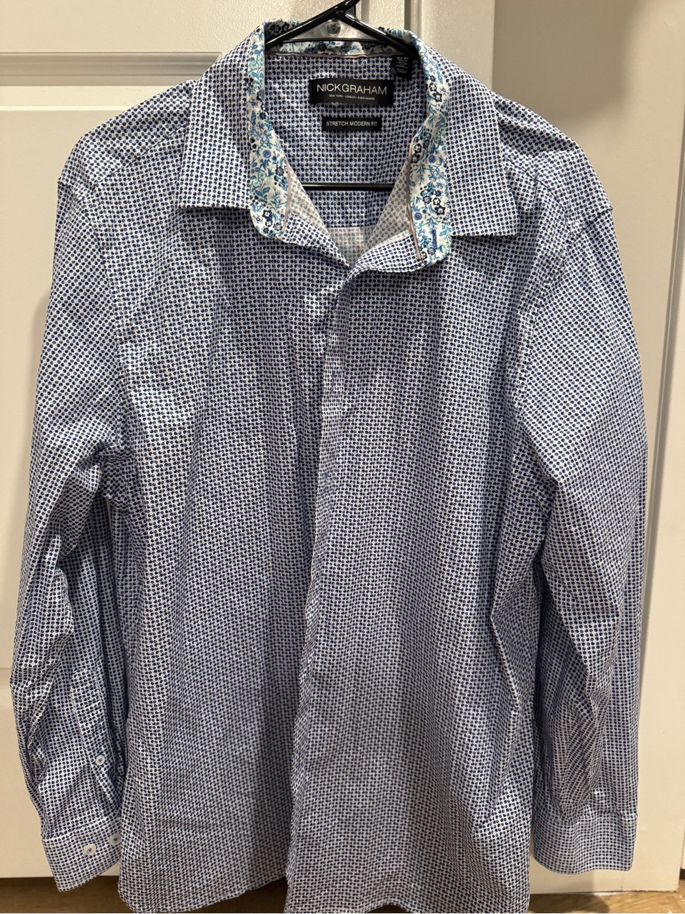 Nick Graham Large Men's Blue Patterned Button-Up Shirt